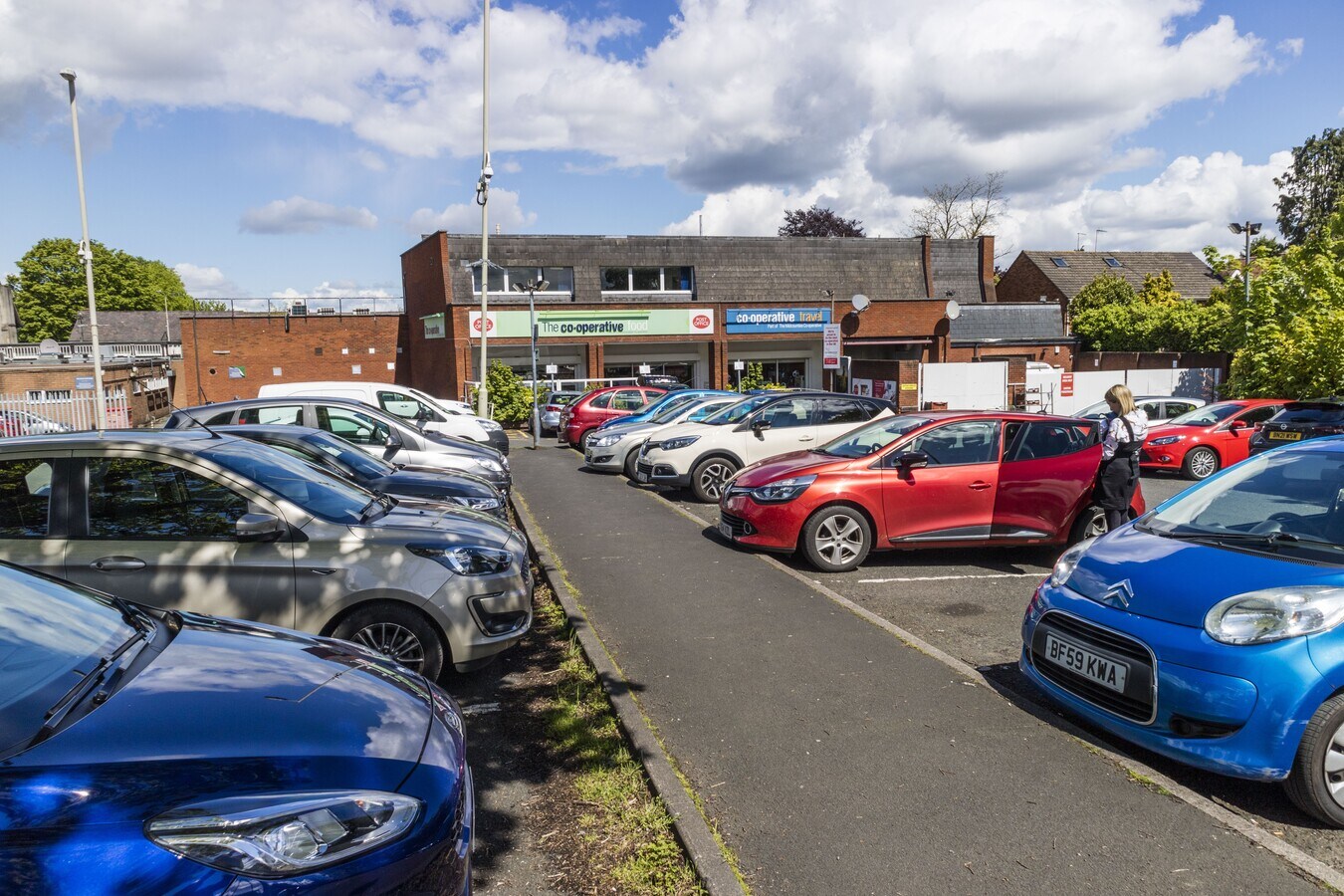 779 High St, Kingswinford, WMD DY6 8AA