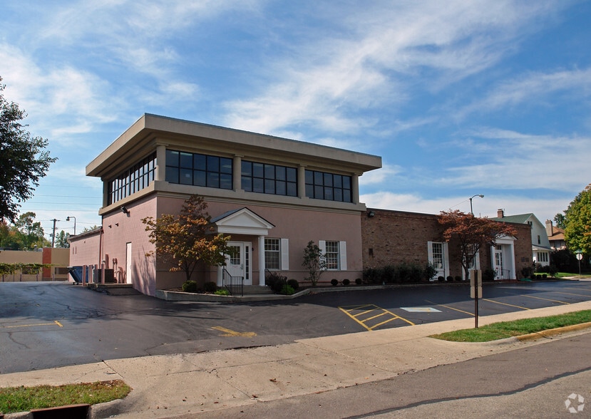 1730 N Limestone St, Springfield, OH for lease - Building Photo - Image 1 of 29