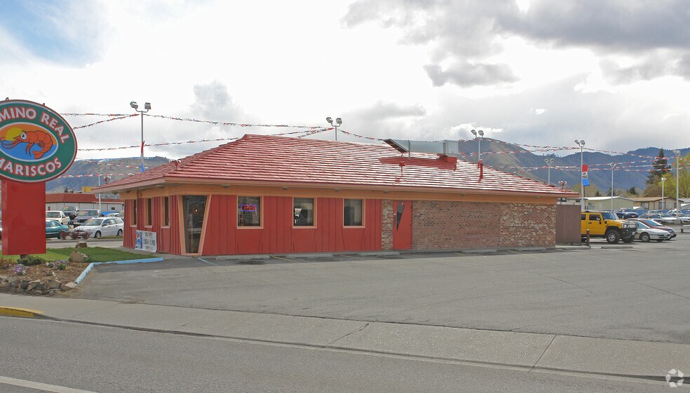 1450 N Wenatchee Ave, Wenatchee, WA for sale - Primary Photo - Image 1 of 1