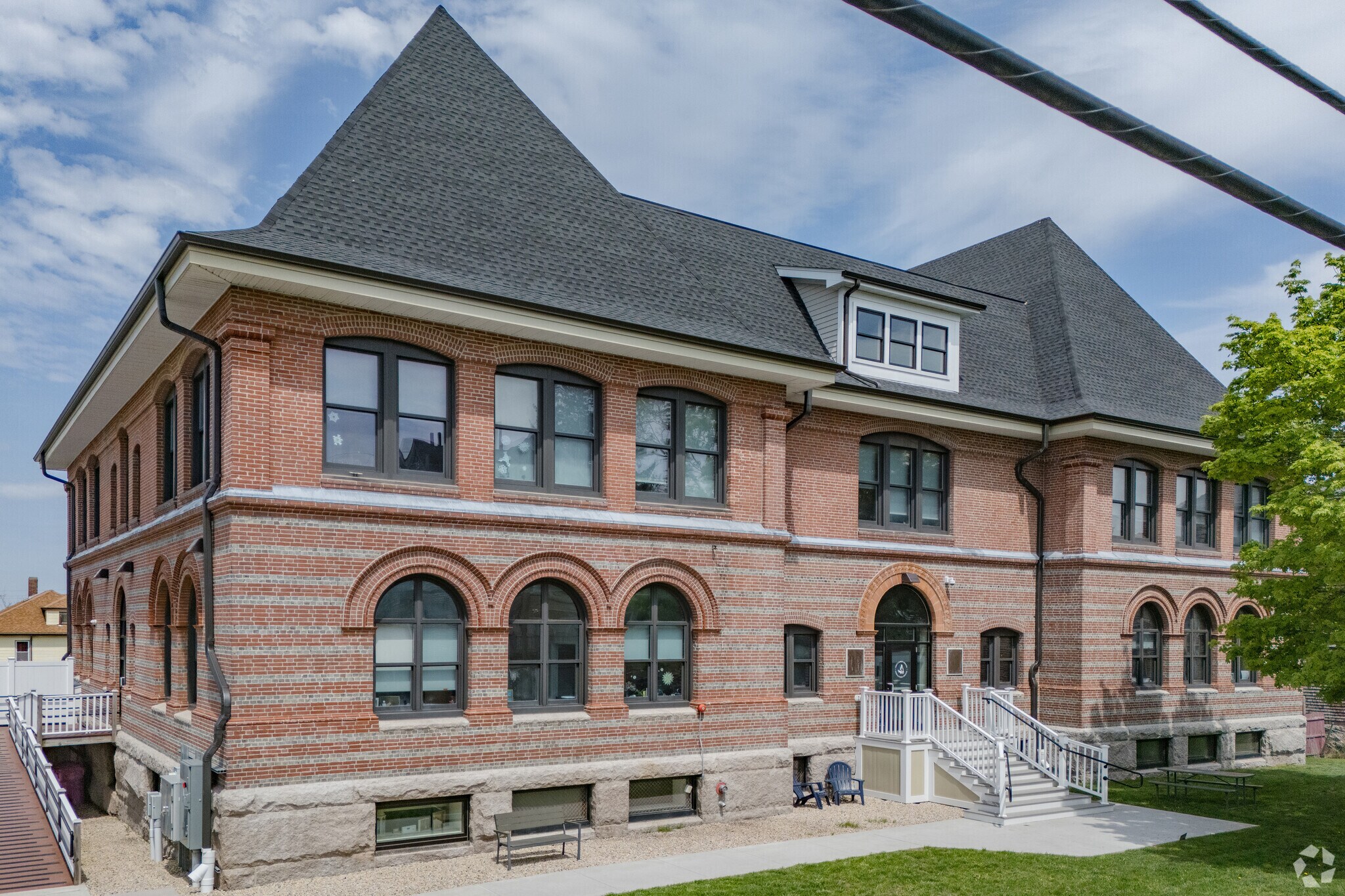 160 Osborn St, Fall River, MA for sale Primary Photo- Image 1 of 1