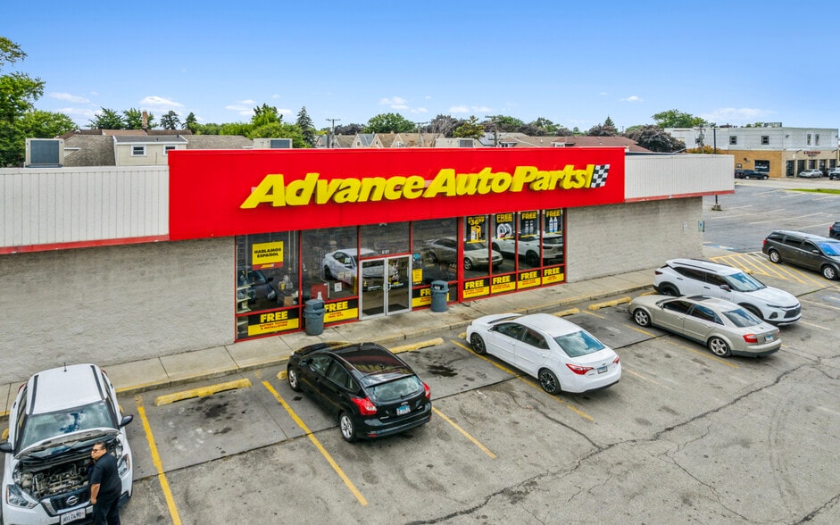 6113 W Ogden Ave, Cicero, IL for sale - Primary Photo - Image 1 of 6