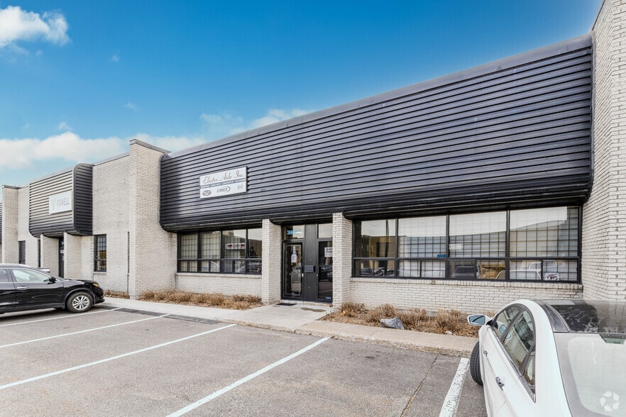 3440-3560 Rue Ashby, Montréal, QC for lease - Building Photo - Image 2 of 5