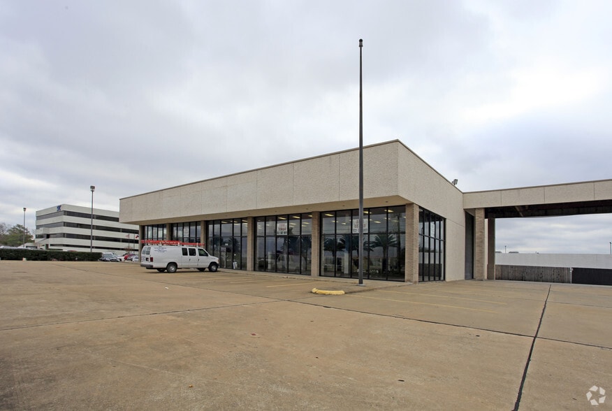 2332 Nasa Pky, Houston, TX for sale - Primary Photo - Image 1 of 1