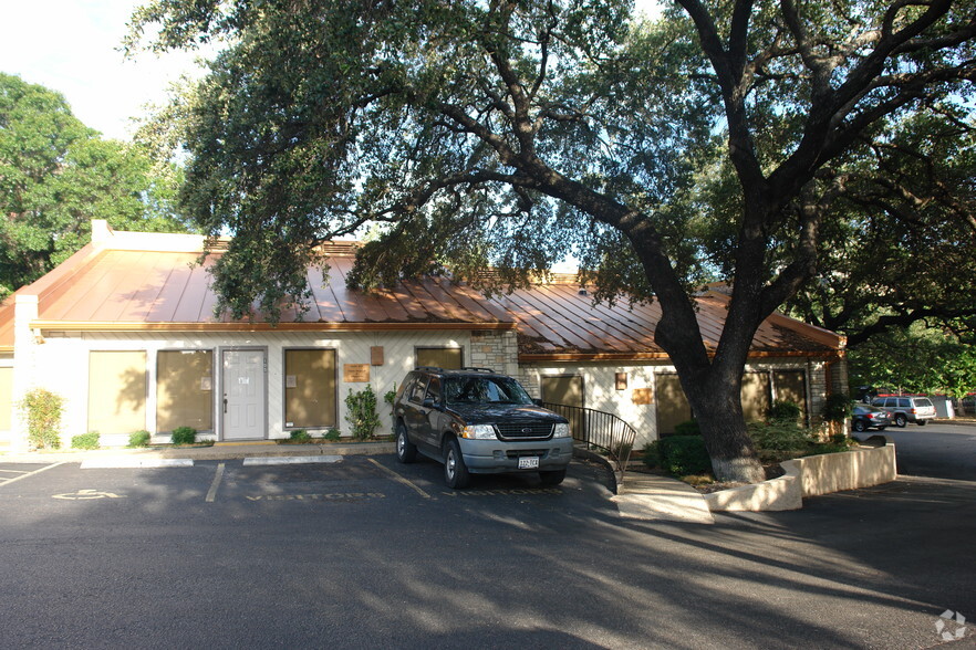 4115 Medical Dr, San Antonio, TX for sale - Building Photo - Image 3 of 8