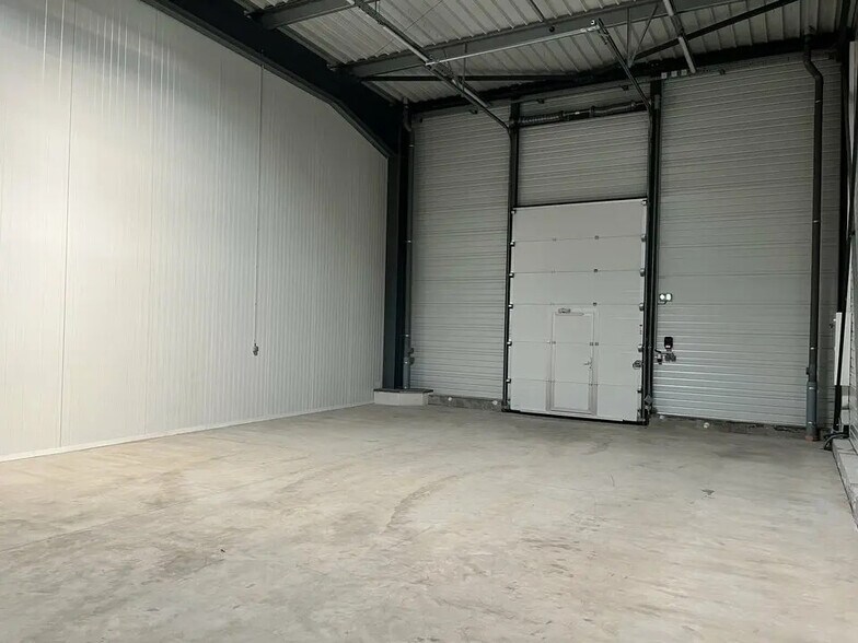 2 Avenue De L'Energie, Bischheim for lease - Interior Photo - Image 2 of 34