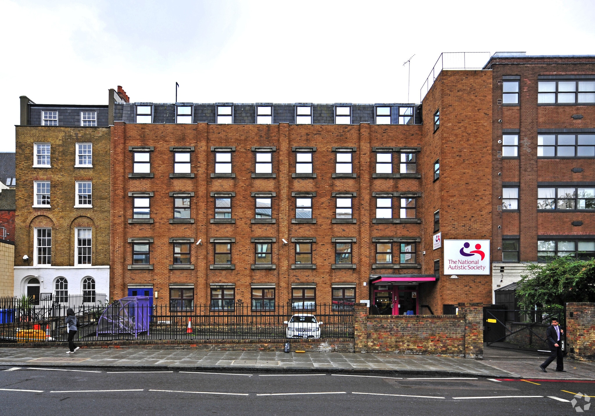 393-395 City Rd, London for sale Primary Photo- Image 1 of 3