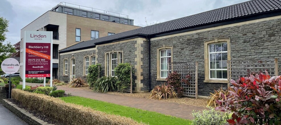 205 Manor Rd, Bristol for sale - Primary Photo - Image 1 of 16