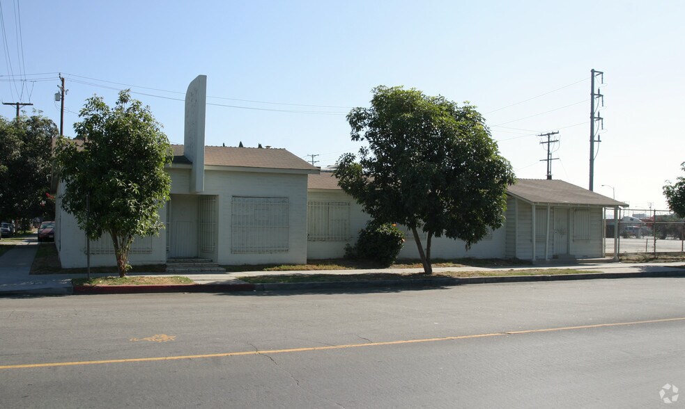 1365 Pacific Coast Hwy, Long Beach, CA for sale - Primary Photo - Image 1 of 1
