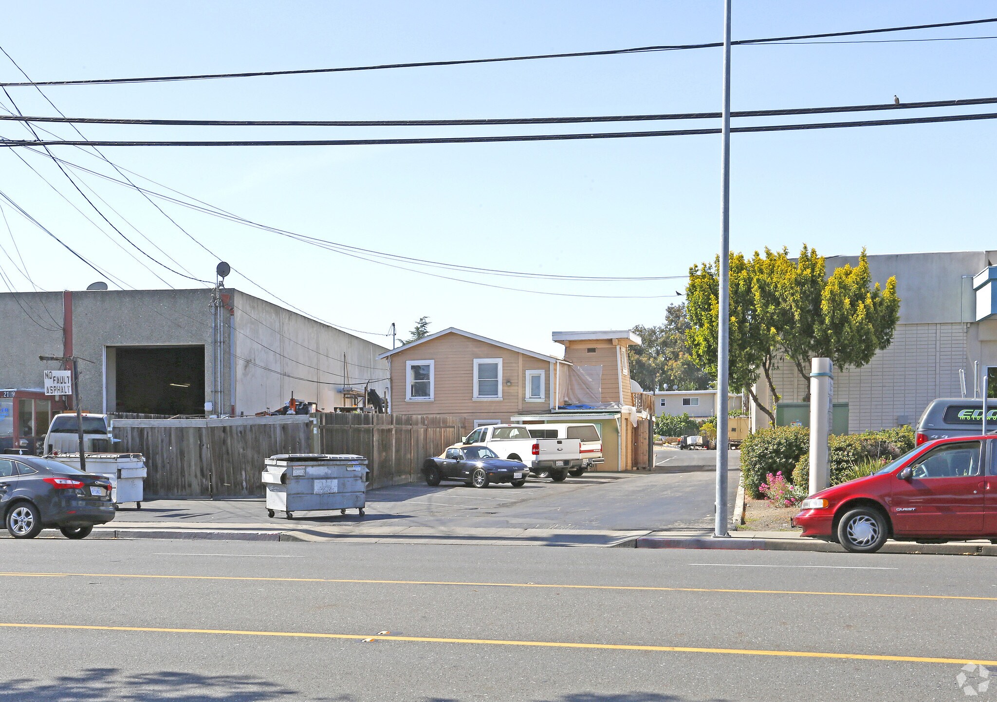 2211 Old Middlefield Way, Mountain View, CA for lease Building Photo- Image 1 of 4