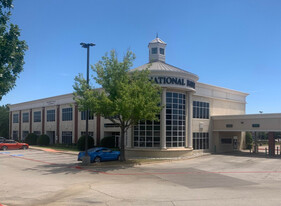 Woodforest Plaza - Drive Through Restaurant