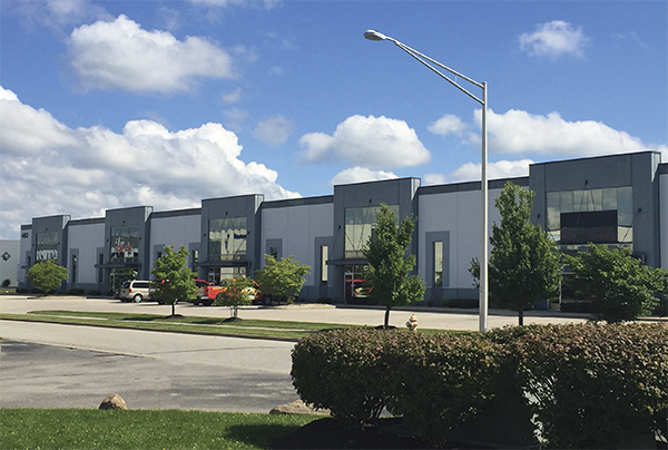 463 Southpoint Cir, Brownsburg, IN for sale - Building Photo - Image 1 of 1