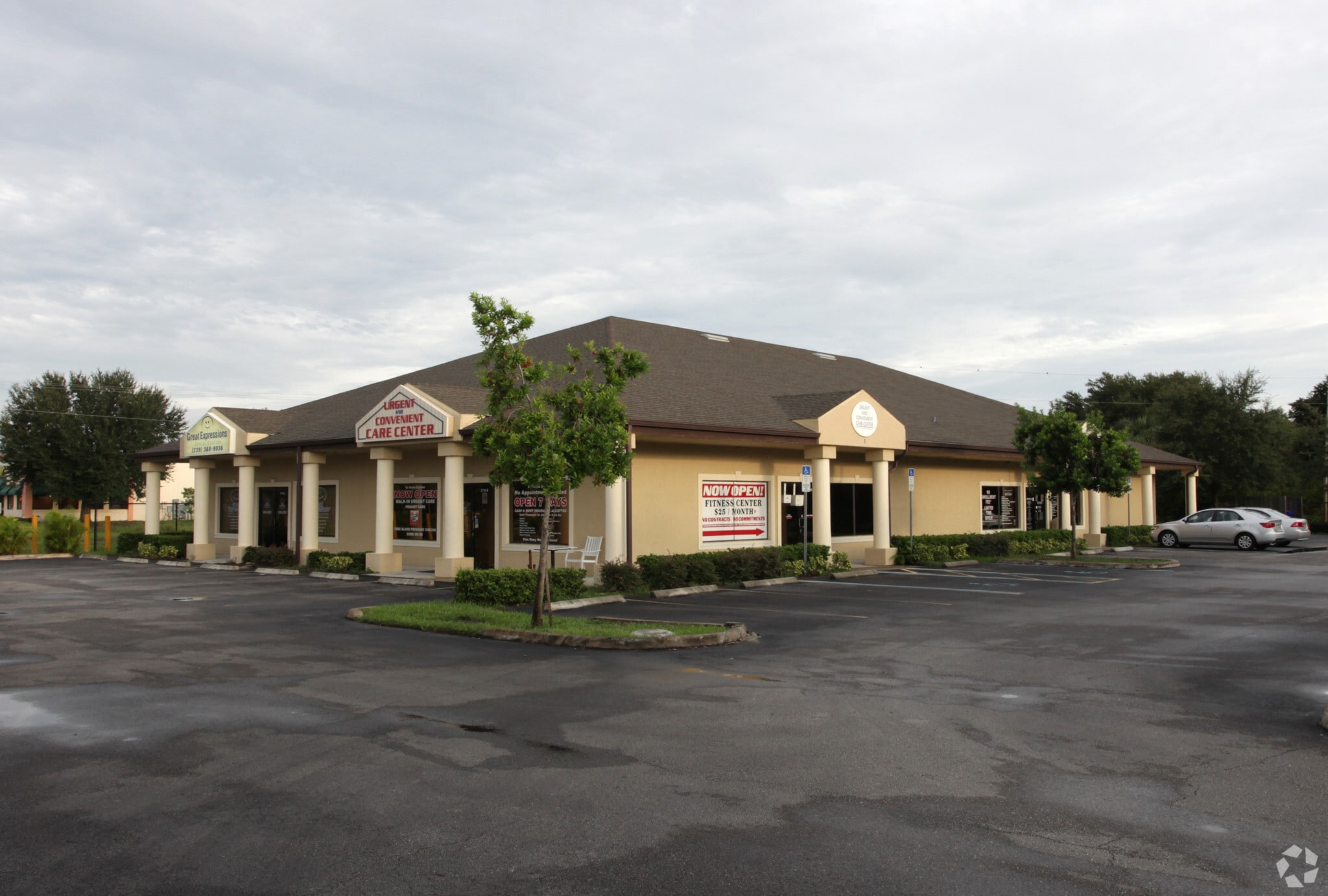 2718 Lee Blvd, Lehigh Acres, FL 33971