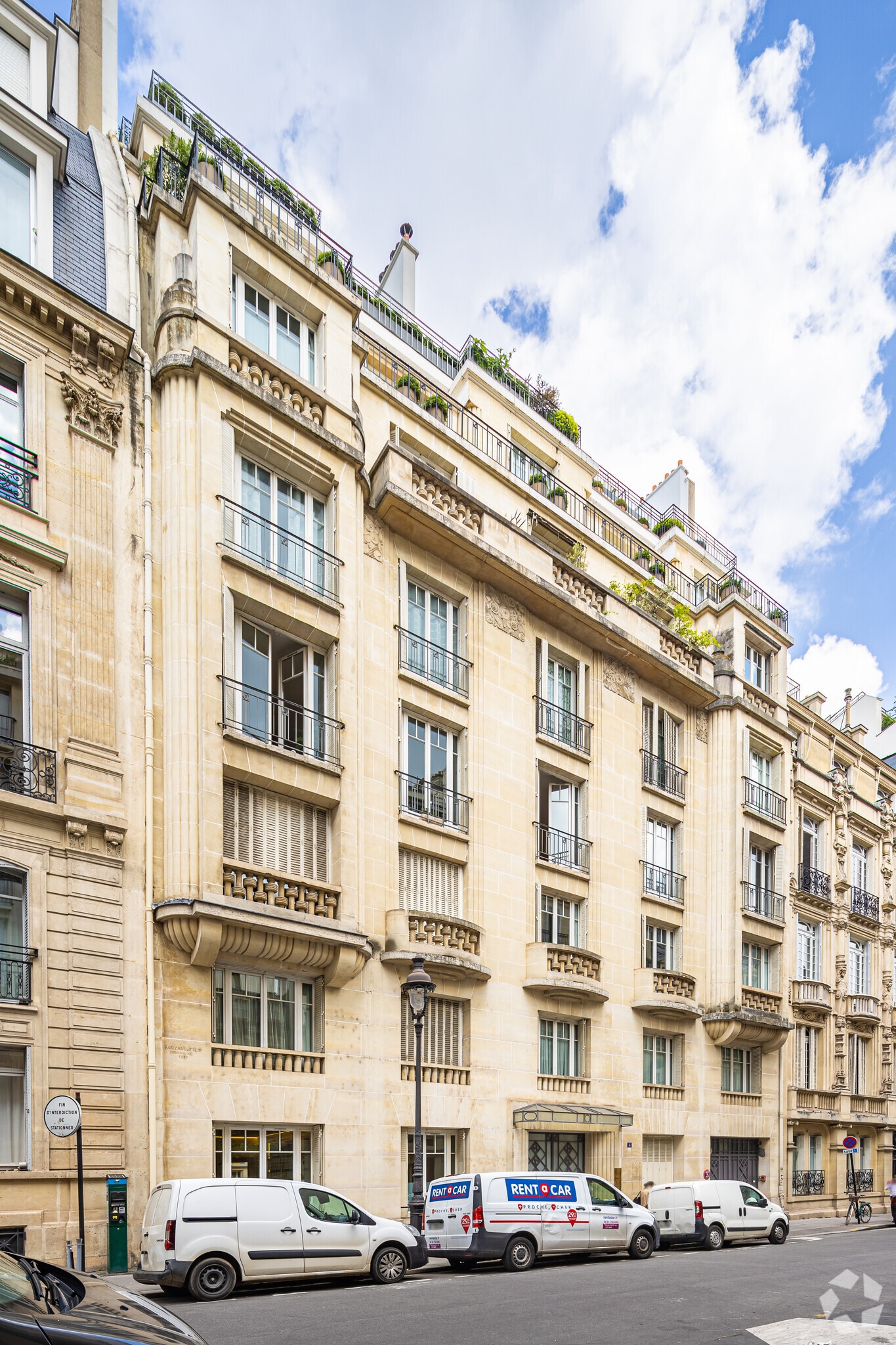 6 Rue Jean Goujon, Paris for lease Primary Photo- Image 1 of 4