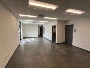 5295 NW 163rd St, Miami Lakes, FL for lease Interior Photo- Image 2 of 6