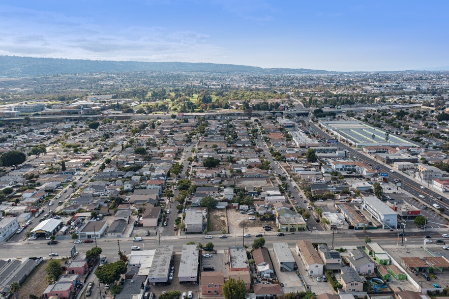 1319 Wilmington Blvd blvd, Wilmington, CA for sale - Primary Photo - Image 1 of 4