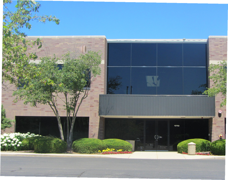 1770 Park St, Naperville, IL for sale - Building Photo - Image 1 of 3