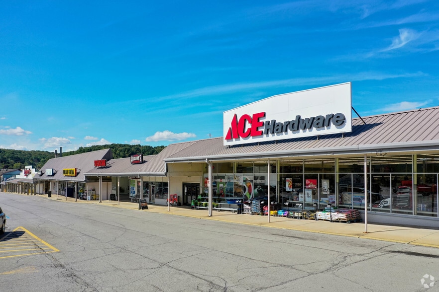 125 Route 8, Butler, PA for lease - Building Photo - Image 1 of 1