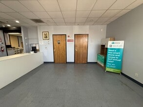 3200 Soaring Gulls Dr, Las Vegas, NV for lease Building Photo- Image 2 of 15