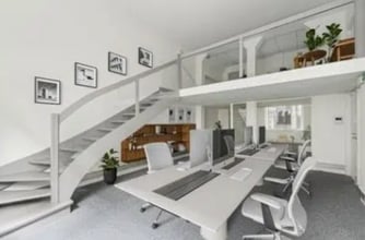 16 Rue D'Athenes, Paris for lease Interior Photo- Image 1 of 8