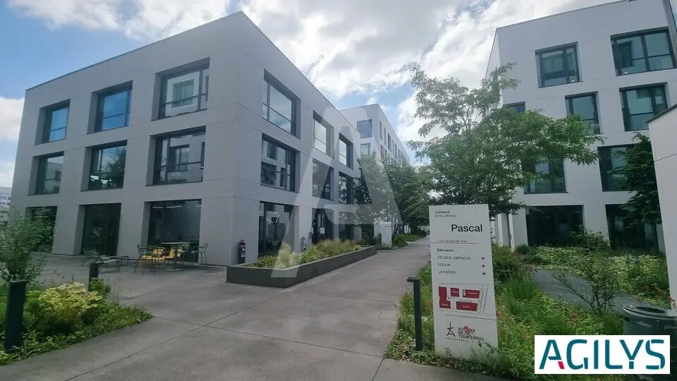 Office in Massy for lease Building Photo- Image 1 of 11