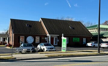 801 Lindsay St, High Point, NC for lease Interior Photo- Image 2 of 4