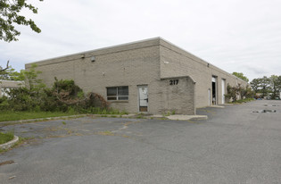 217 Knickerbocker Ave, Bohemia NY - Warehouse