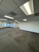 4 Hutton Centre Dr, Santa Ana, CA for lease Building Photo- Image 2 of 9