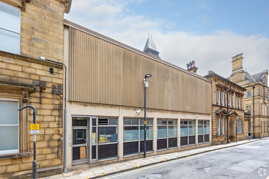 28 King St, Wakefield for lease - Building Photo - Image 2 of 2