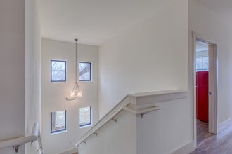 210 E Church St, Weatherford, TX for sale Interior Photo- Image 2 of 26