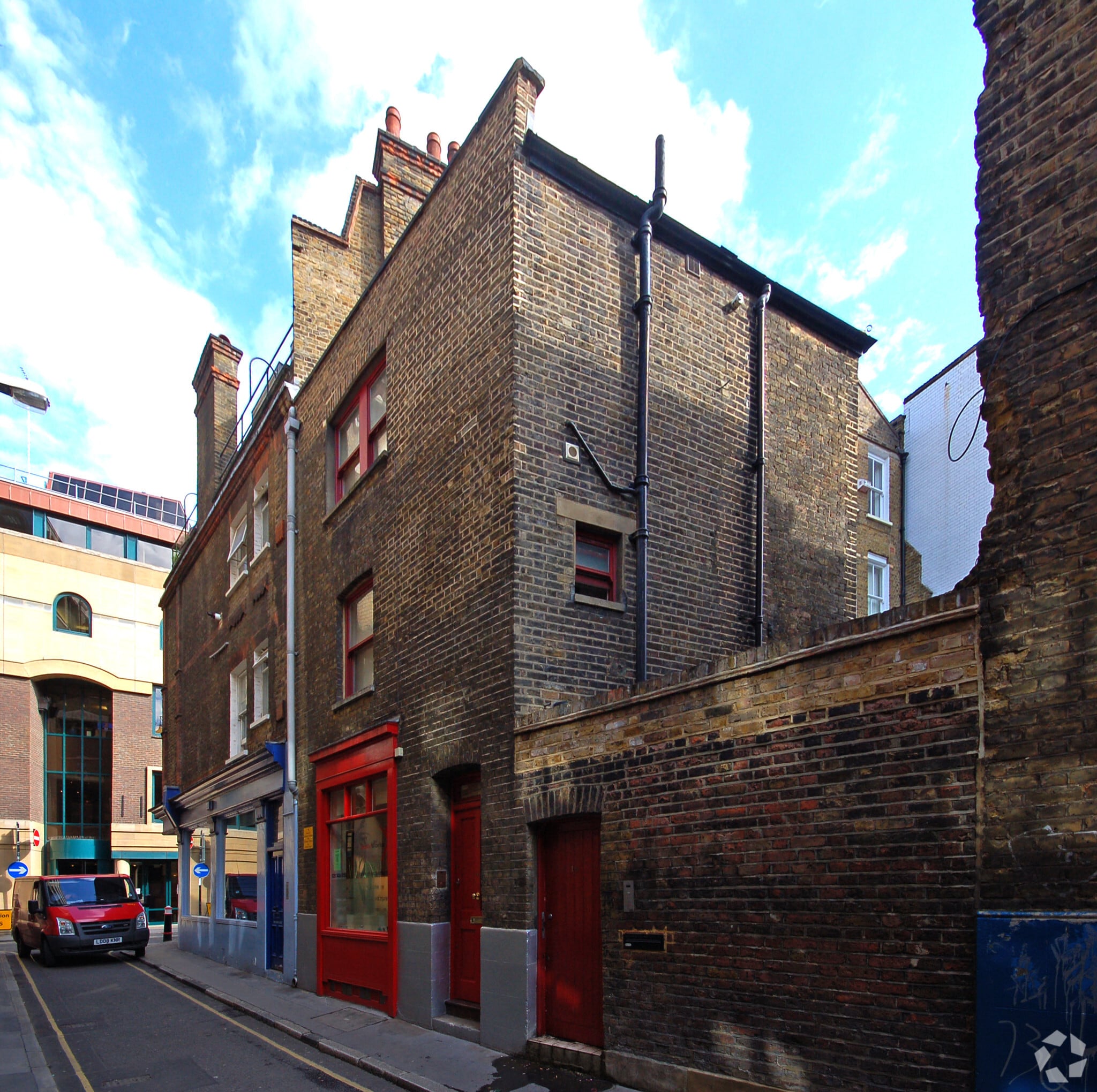 1 Sandys Row, London for sale Primary Photo- Image 1 of 1