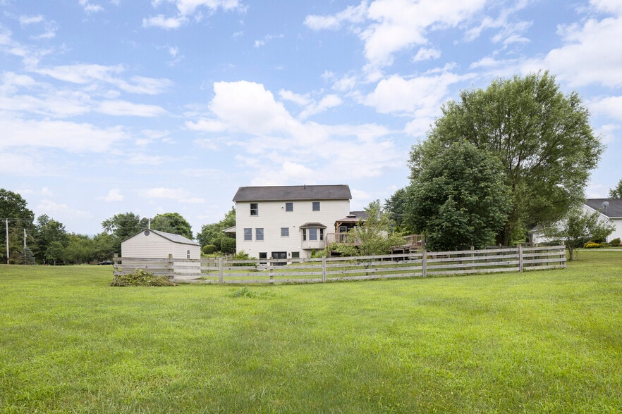 11578 Duncan Plains Rd, Johnstown, OH for sale - Building Photo - Image 3 of 55