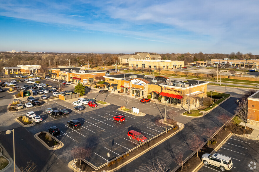 13366-13386 Metcalf Ave, Overland Park, KS for lease - Aerial - Image 2 of 4