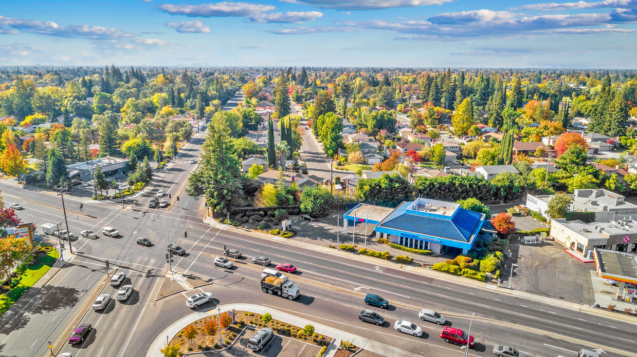 5107 Fair Oaks Blvd, Carmichael, CA for lease Building Photo- Image 1 of 11