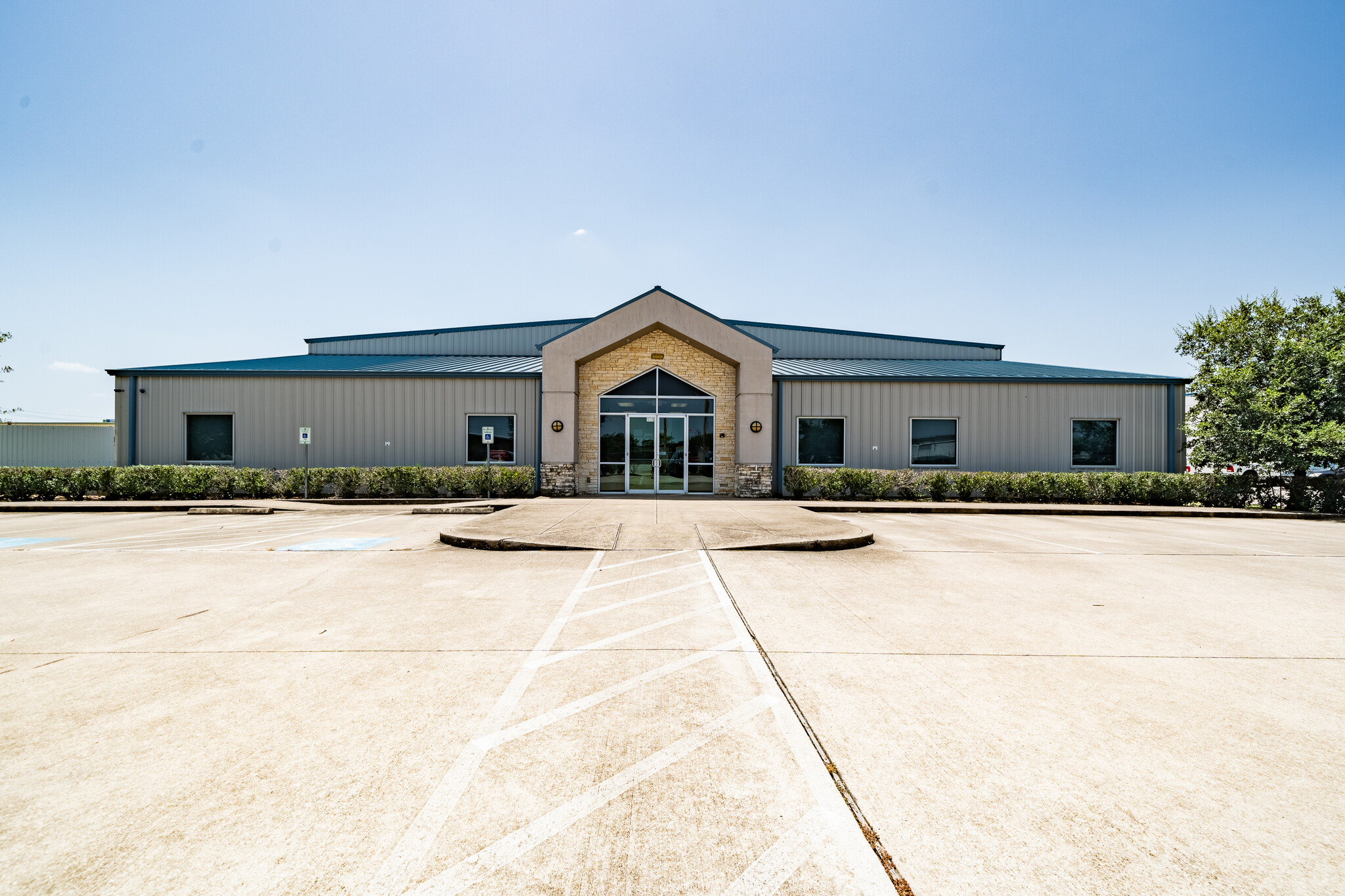 121 N Pasadena Blvd, Pasadena, TX for lease Building Photo- Image 1 of 39