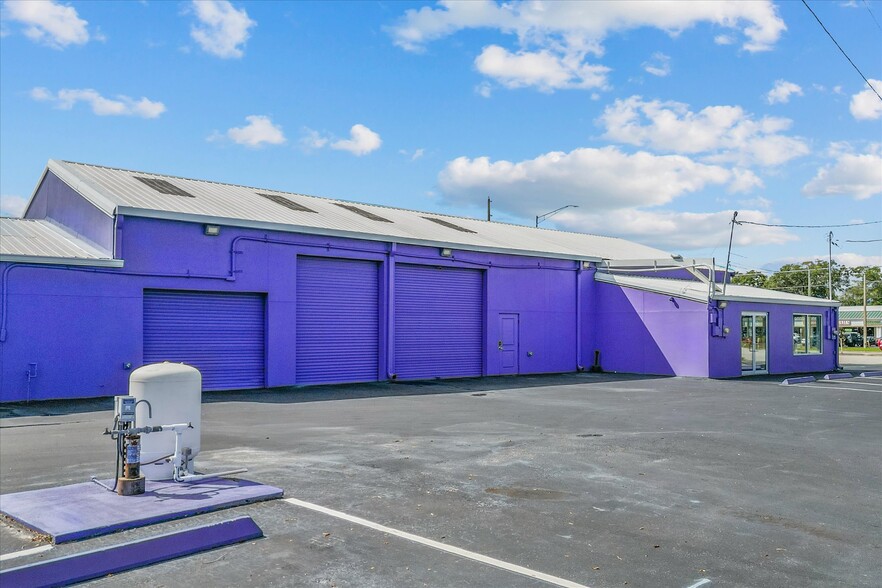 389 N Us-17-92, Longwood, FL for lease - Building Photo - Image 3 of 21