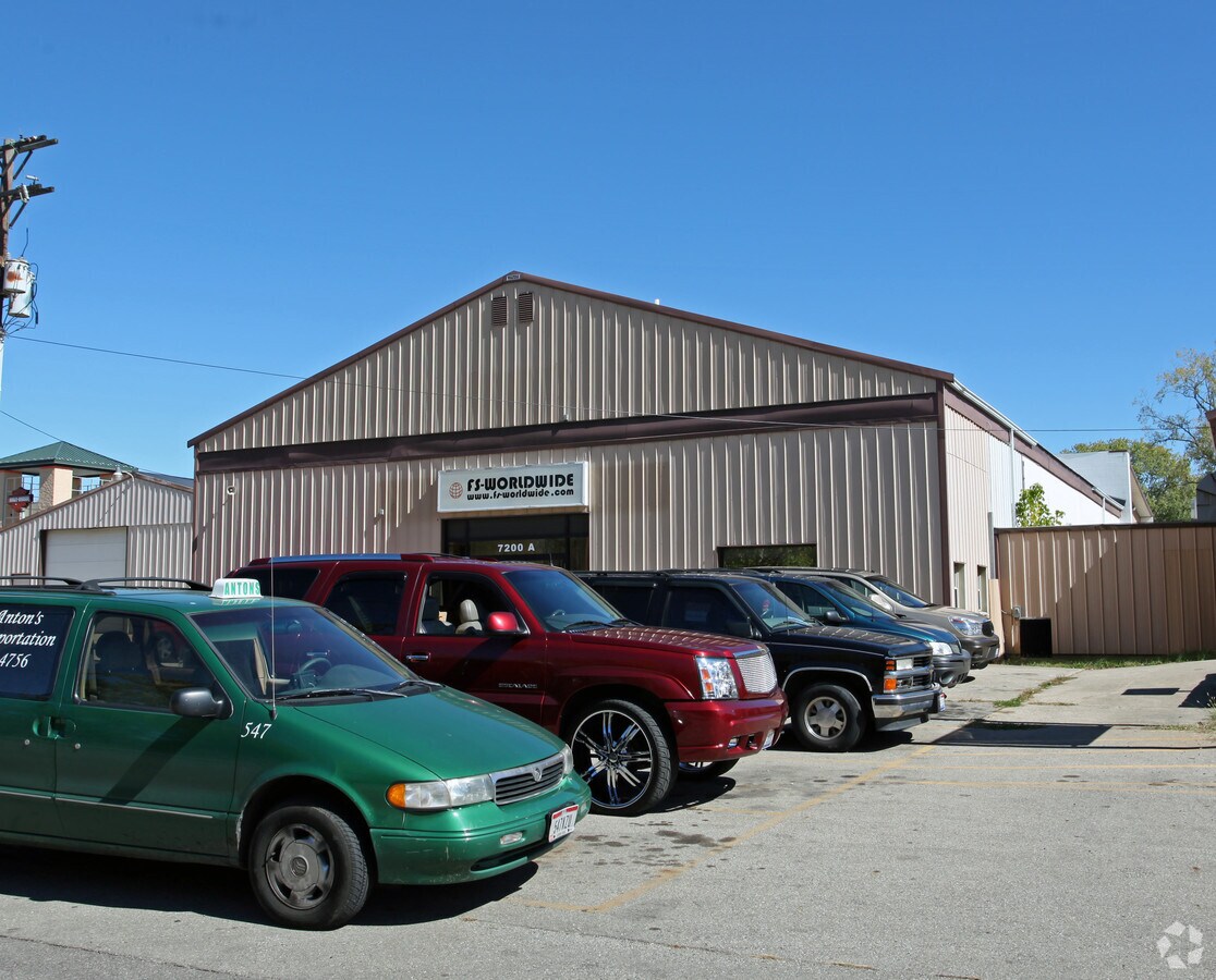 7200A N Dixie Dr, Dayton, OH 45414