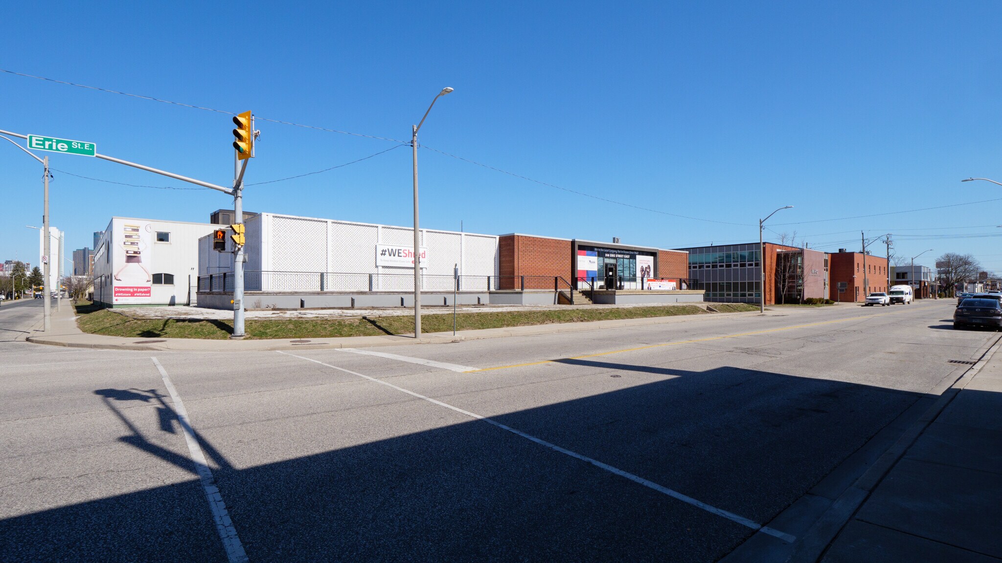 350 Erie St E, Windsor, ON for lease Primary Photo- Image 1 of 2