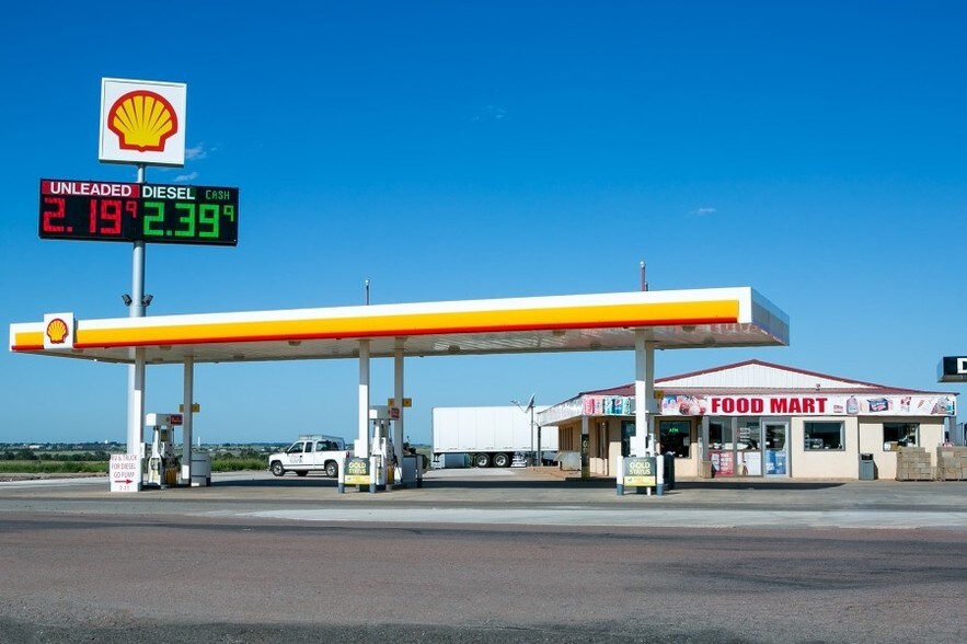 11561 N 1900 Rd, Sayre, OK for sale - Primary Photo - Image 1 of 1