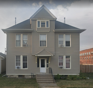 More details for 910-912 W 3rd St, Davenport, IA - Multifamily for Sale