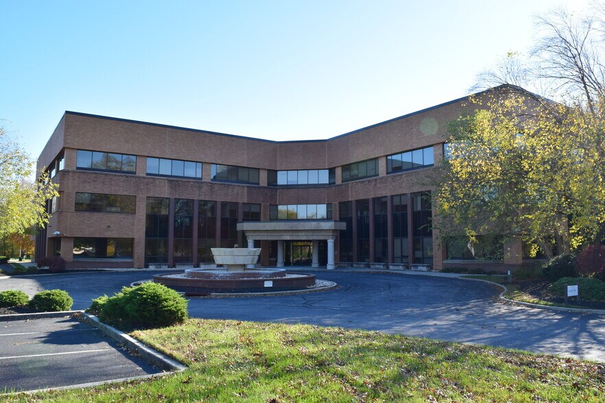 1025 Laurel Oak Rd, Voorhees, NJ for sale - Building Photo - Image 1 of 1