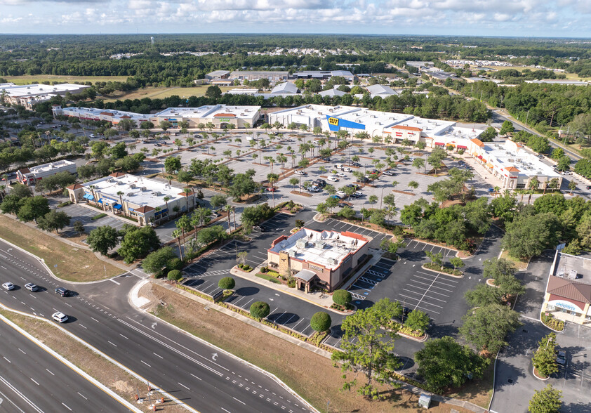 N Highway 27, Lady Lake, FL for lease - Building Photo - Image 3 of 12