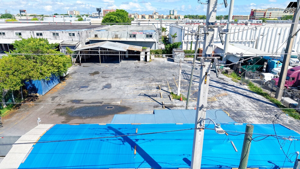 9855 NW 80th Ave, Hialeah Gardens, FL for lease - Aerial - Image 3 of 15