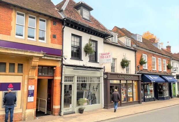 9 High St, Marlow for sale Building Photo- Image 1 of 1