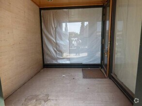 Retail in Guadalajara, Guadalajara for lease Interior Photo- Image 2 of 22