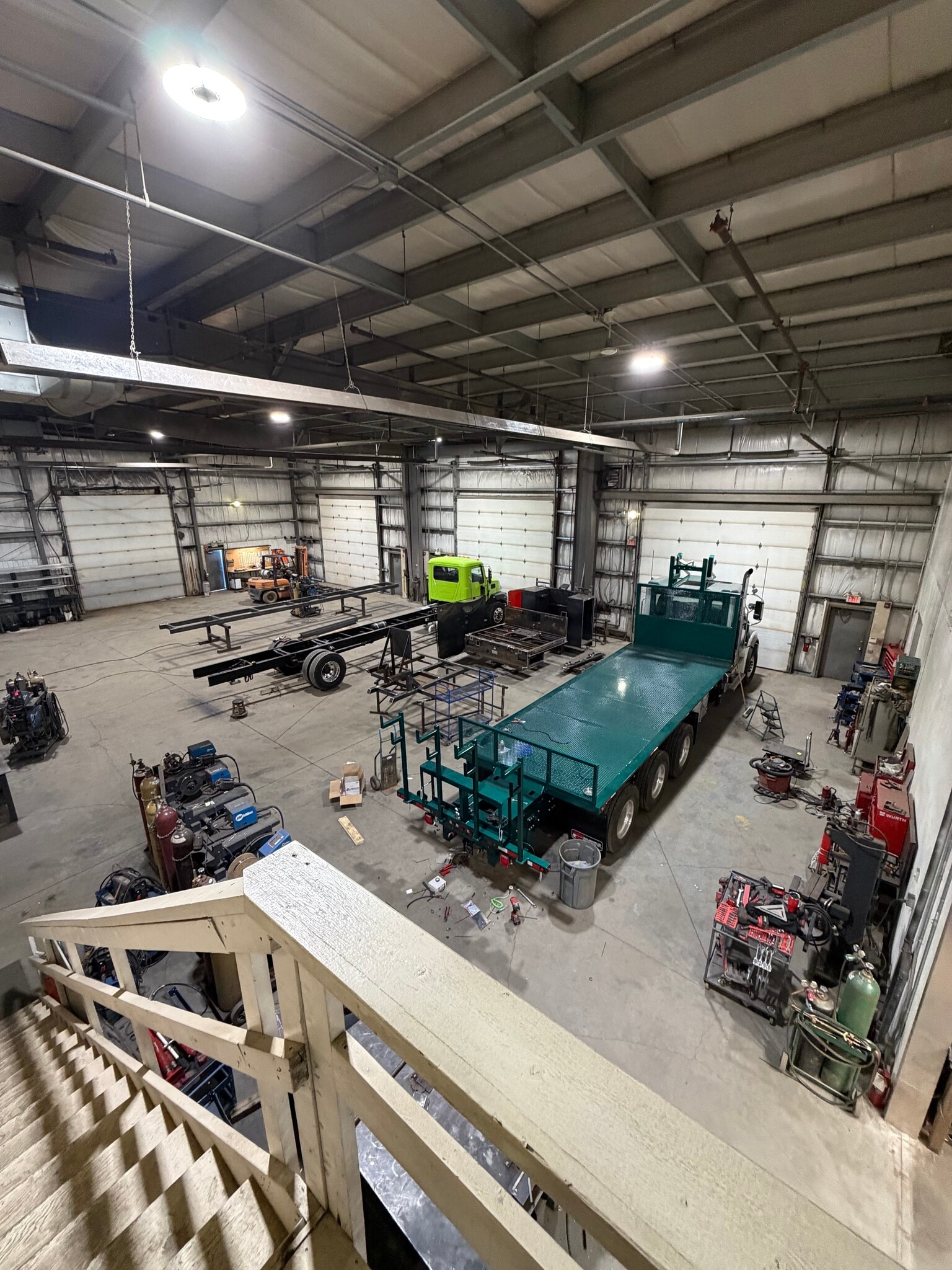 8800 Venture Ave SE, Calgary, AB for lease Interior Photo- Image 1 of 27