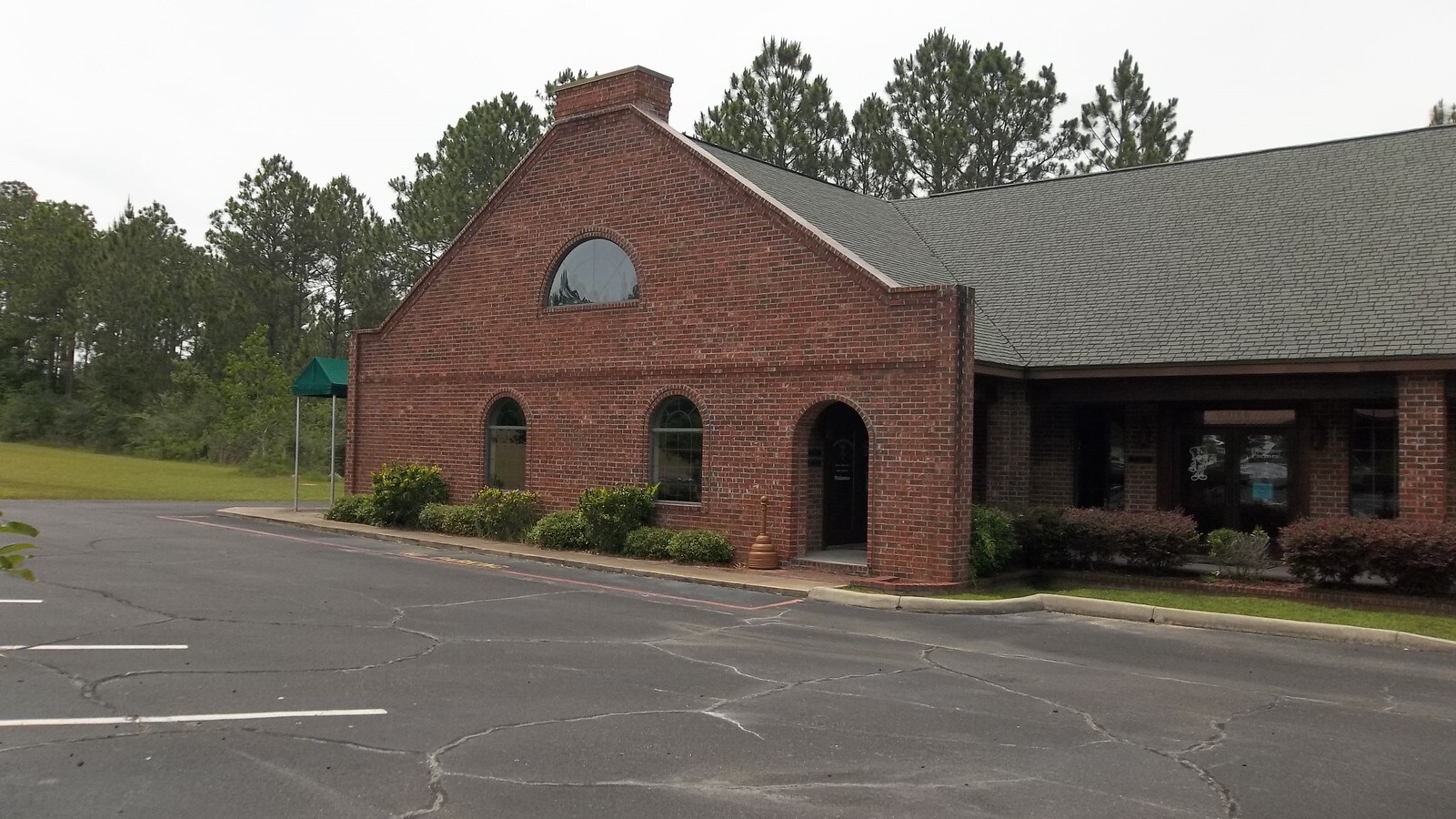 4551 Gautier Vancleave Rd, Gautier, MS 39553