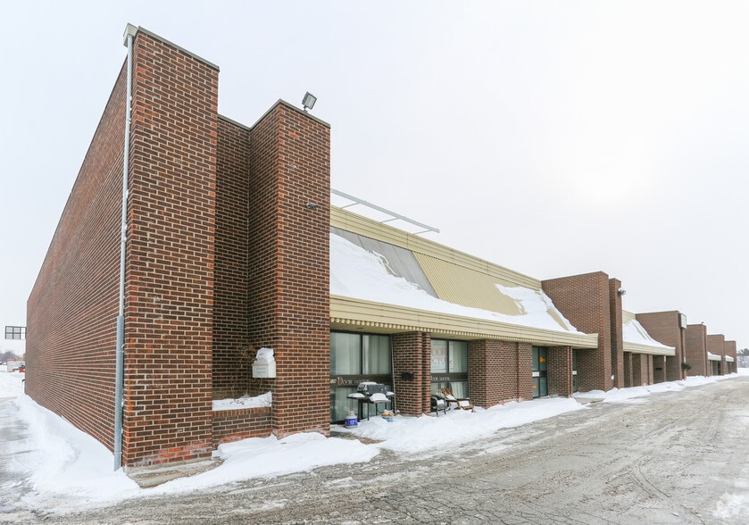 2600 John St, Markham, ON for sale - Building Photo - Image 1 of 5