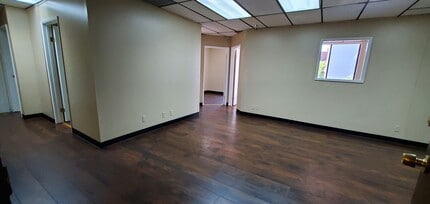 2801 Camino del Rio S, San Diego, CA for lease Interior Photo- Image 1 of 8