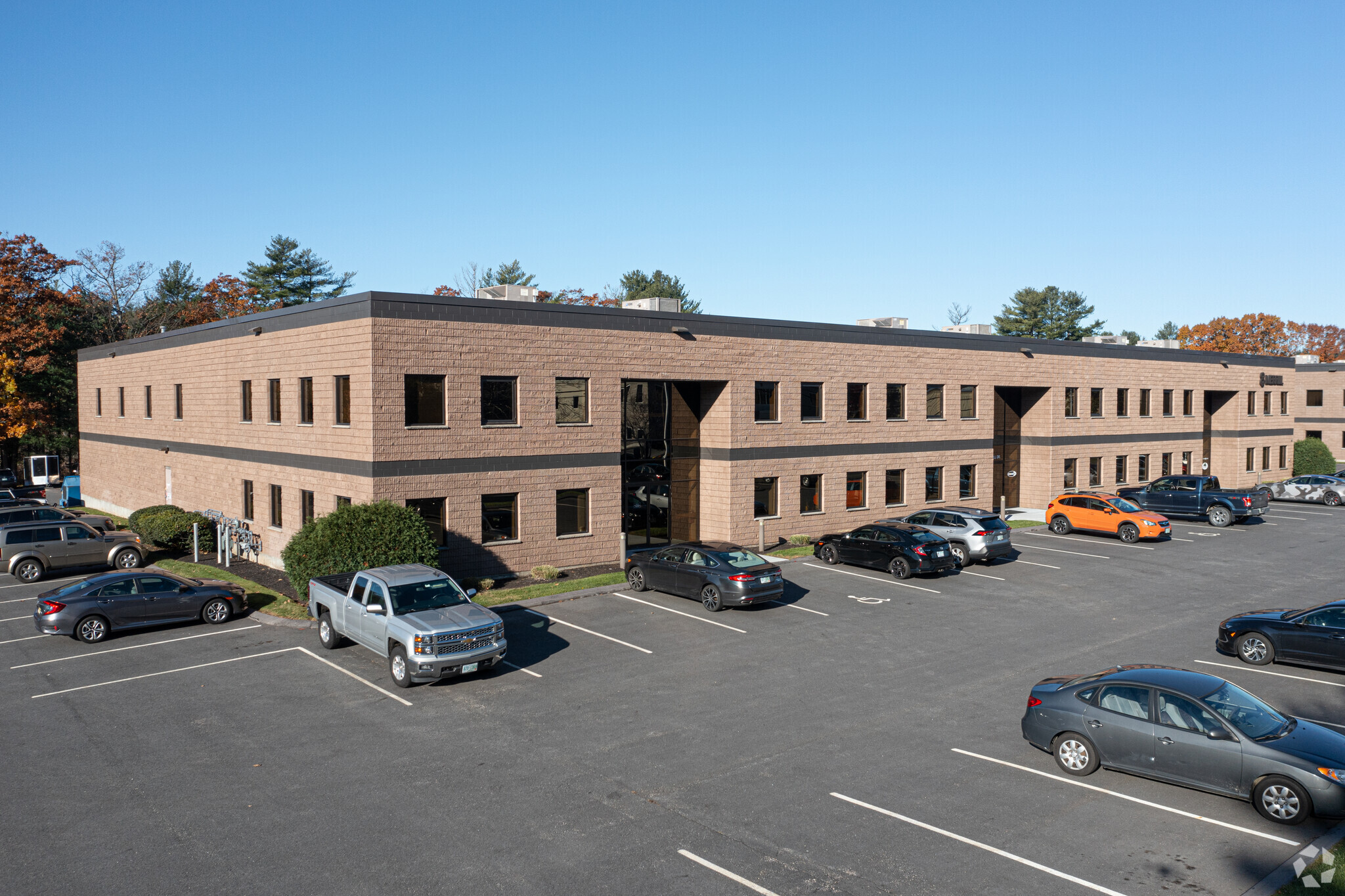 8 Merrill Industrial Dr, Hampton, NH for sale Building Photo- Image 1 of 1