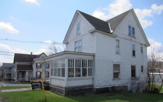 157 State St, Wyalusing, PA for sale - Primary Photo - Image 1 of 1